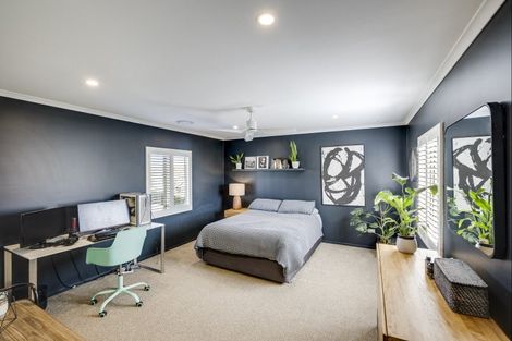 Photo of property in 3 Hikanui Place, Havelock North, 4130