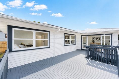 Photo of property in 9 Oteha Valley Road, Northcross, Auckland, 0632