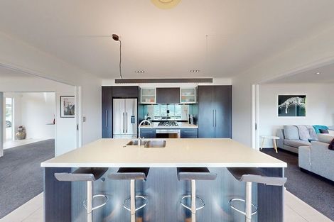 Photo of property in 26 Kilkelly Close, Tawa, Wellington, 5028