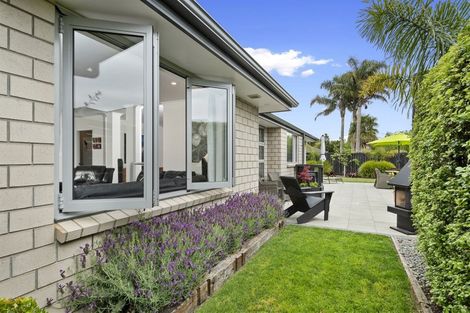 Photo of property in 31 Leet Crescent, Papamoa Beach, Papamoa, 3118