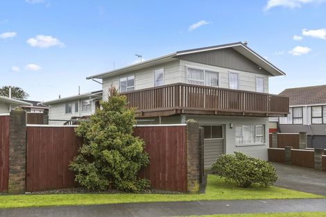 Photo of property in 14 Virginia Place, Whalers Gate, New Plymouth, 4310