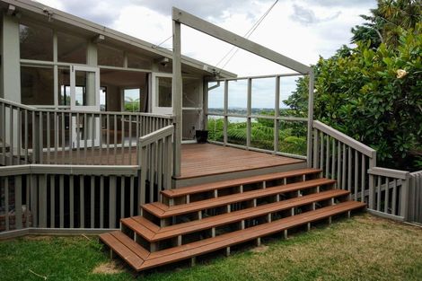 Photo of property in 10 Viking Avenue, Hillsborough, Auckland, 1042