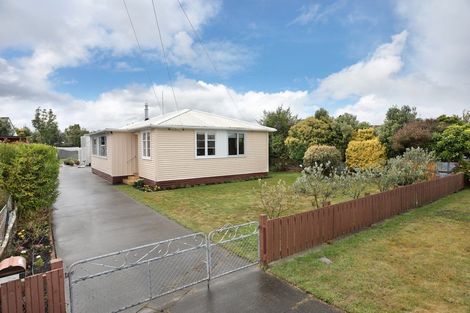 Photo of property in 4 Johnson Street, Bulls, 4818