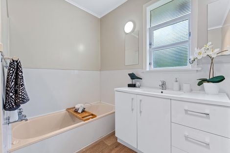 Photo of property in 276 Rodney Street, Wellsford, 0900