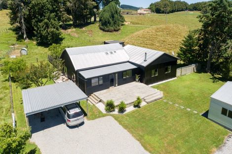 Photo of property in 704 Kaharoa Road, Hamurana, Rotorua, 3096