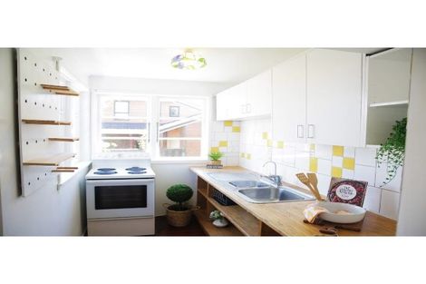 Photo of property in 1/89 Glengarry Road, Glen Eden, Auckland, 0602