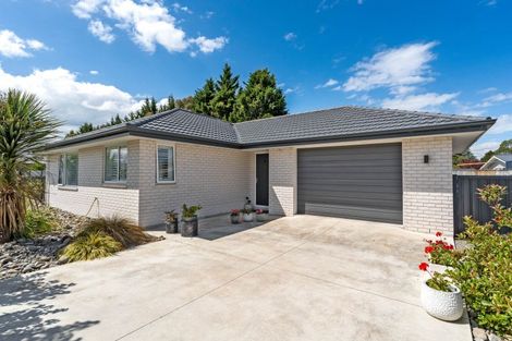 Photo of property in 2 Maple Grove, Solway, Masterton, 5810