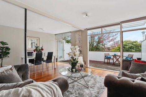 Photo of property in 53 Howe Street, Freemans Bay, Auckland, 1011
