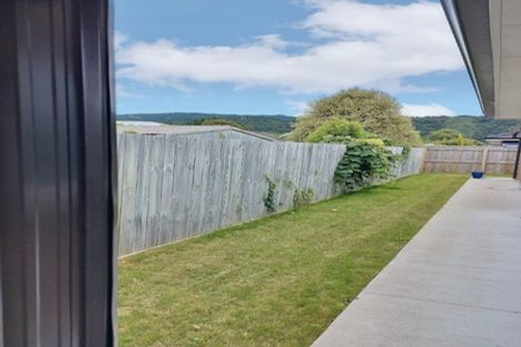 Photo of property in 23 Poulson Grove, Trentham, Upper Hutt, 5018