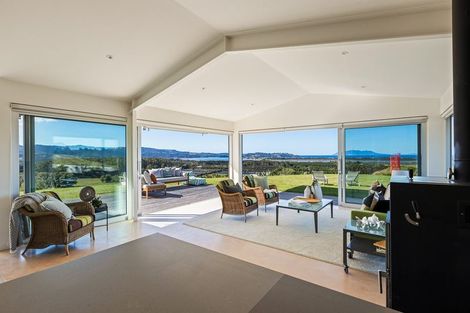 Photo of property in 273 Takatu Road, Tawharanui Peninsula, Warkworth, 0986