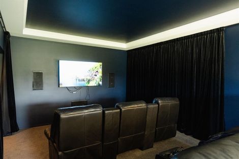 Photo of property in 45 Westpark Drive, Burnside, Christchurch, 8053