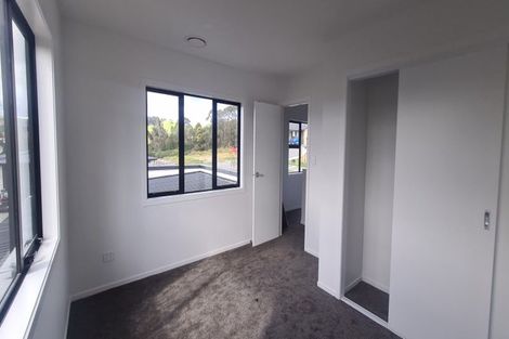 Photo of property in 21 Topsail Way, Whitby, Porirua, 5024