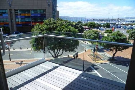 Photo of property in Piermont Apartments, 4i/82 Cable Street, Te Aro, Wellington, 6011