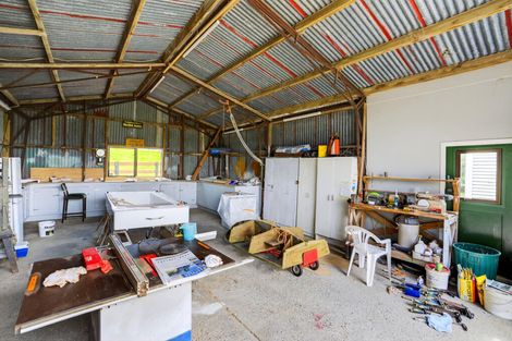 Photo of property in 170 Kaiwaka-mangawhai Road, Kaiwaka, Wellsford, 0975