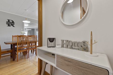 Photo of property in 303 Frankley Road, Ferndale, New Plymouth, 4310