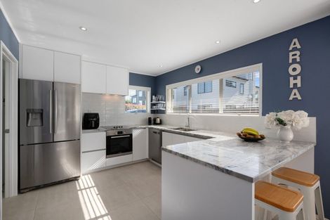 Photo of property in 1/252 Hibiscus Coast Highway, Orewa, 0931