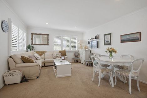 Photo of property in 86a Gover Street, New Plymouth, 4310
