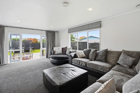 Photo of property in 11 Byron Grove, Owhata, Rotorua, 3010