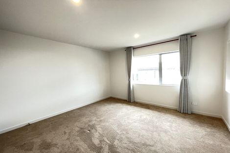 Photo of property in 26a Bruce Road, Glenfield, Auckland, 0629