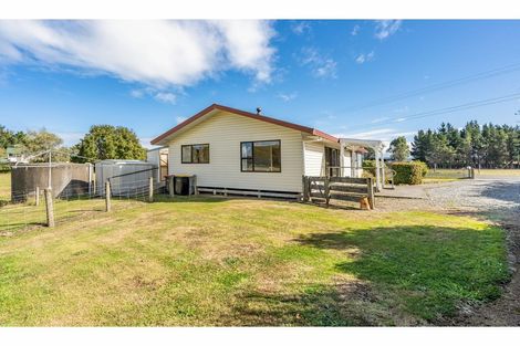 Photo of property in 66 Clifden Highway, Tuatapere, 9691