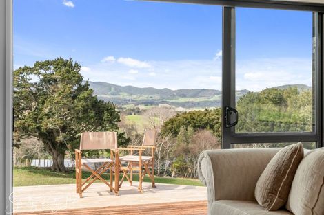 Photo of property in 31-33 Nikau Lane, Maungaturoto, 0520