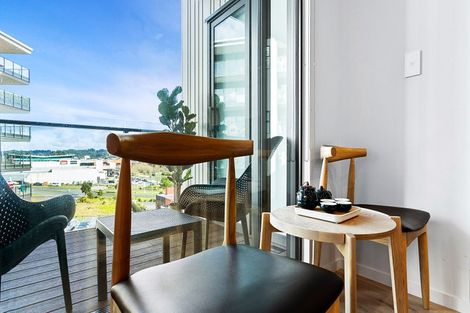 Photo of property in 215/3 Kaipiho Lane, Albany, Auckland, 0632