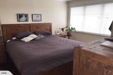 Photo of property in 30 Vera Road, Te Atatu South, Auckland, 0610