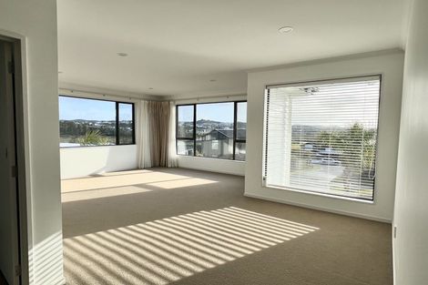 Photo of property in 35 Fennell Crescent, Silverdale, 0932