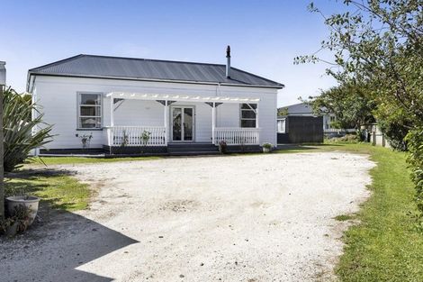 Photo of property in 176 Glover Road, Hawera, 4610