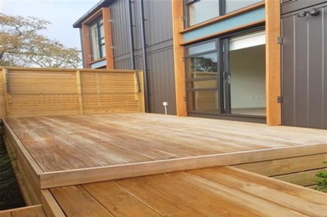 Photo of property in 10 Purchas Road, Hauraki, Auckland, 0622