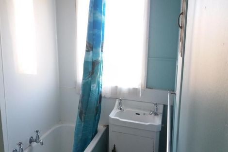 Photo of property in 34 Hay Street, Bromley, Christchurch, 8062