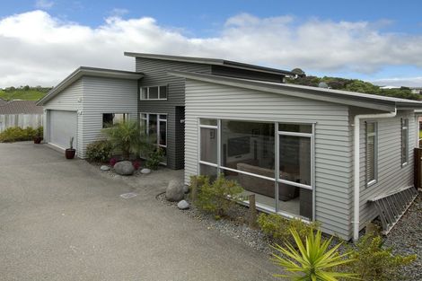 Photo of property in 88 Waterside Drive, Pyes Pa, Tauranga, 3112