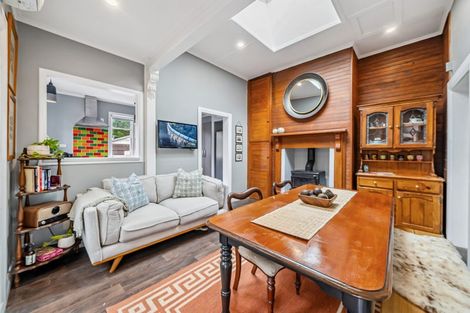 Photo of property in 77 Ward Street, Wallaceville, Upper Hutt, 5018