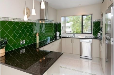 Photo of property in 191a Pakuranga Road, Pakuranga, Auckland, 2010