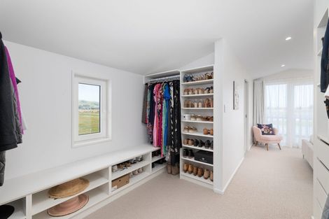 Photo of property in 17 El Patron Lane, Halswell, Christchurch, 8025