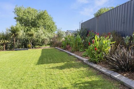 Photo of property in 133 Waitea Road, Muriwai, Waimauku, 0881