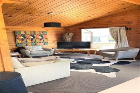 Photo of property in 2/145 Edgecumbe Road, Tauranga South, Tauranga, 3112