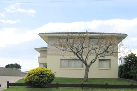 Photo of property in 1033 Papamoa Beach Road, Papamoa Beach, Papamoa, 3118