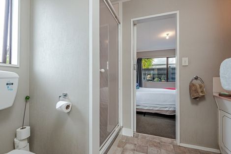 Photo of property in 12 Newton Place, Westbrook, Palmerston North, 4412