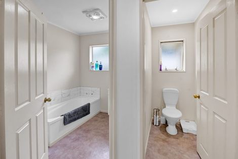 Photo of property in 10b Gladstone Street, Hawera, 4610