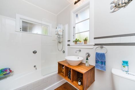 Photo of property in 5 Karamu Avenue, Takaro, Palmerston North, 4410