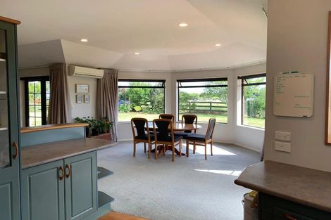 Photo of property in 289 Upland Road, Tarurutangi, New Plymouth, 4372