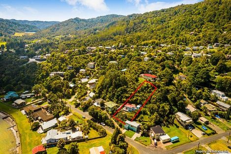 Photo of property in 18 Foster Avenue, Huia, Auckland, 0604