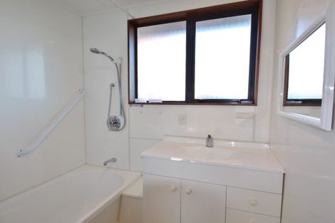 Photo of property in 15 Canning Street, Gore, 9710