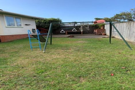 Photo of property in 58 Cardiff Road, Pakuranga, Auckland, 2010