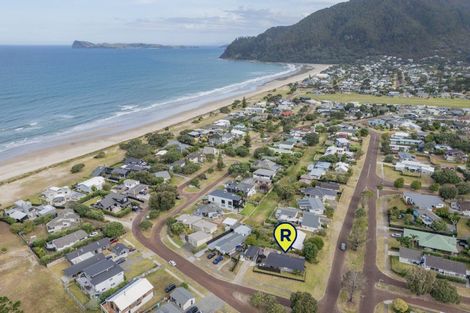 Photo of property in 2 Prescott Place, Pauanui, Hikuai, 3579
