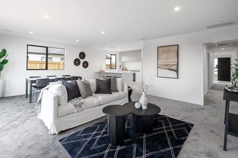 Photo of property in 28 Privet Way, Rolleston, 7678