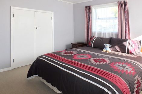 Photo of property in 8 Jenks Street, Foxton, 4814