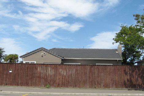 Photo of property in 1/284 Wainoni Road, Avondale, Christchurch, 8061