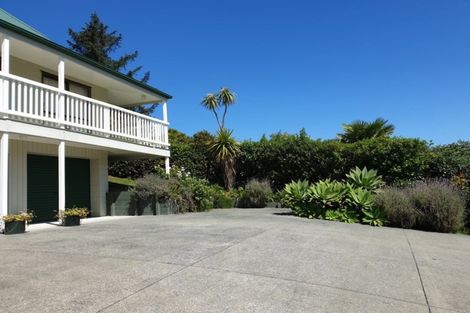 Photo of property in 51 Grand View Road, Leigh, 0985